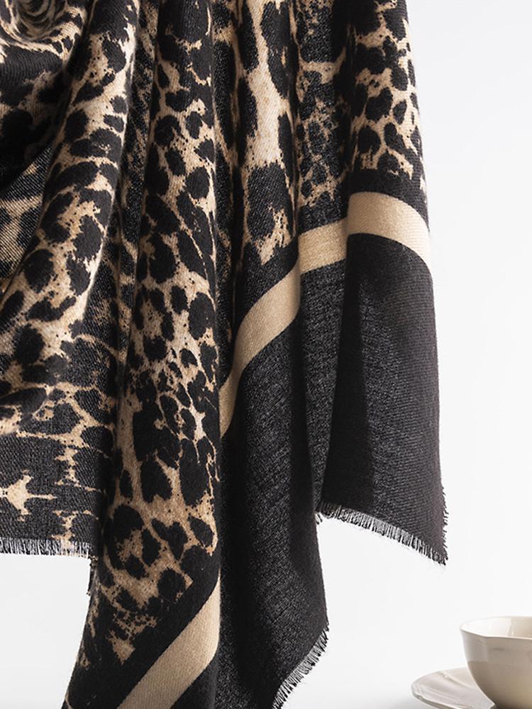 Fashion  Knitted Imitation Cashmere Women Scarf Headscarf Winter Lady Retro Leopard Scarve Pashmina Mujer Bufanda Wrap Shawl