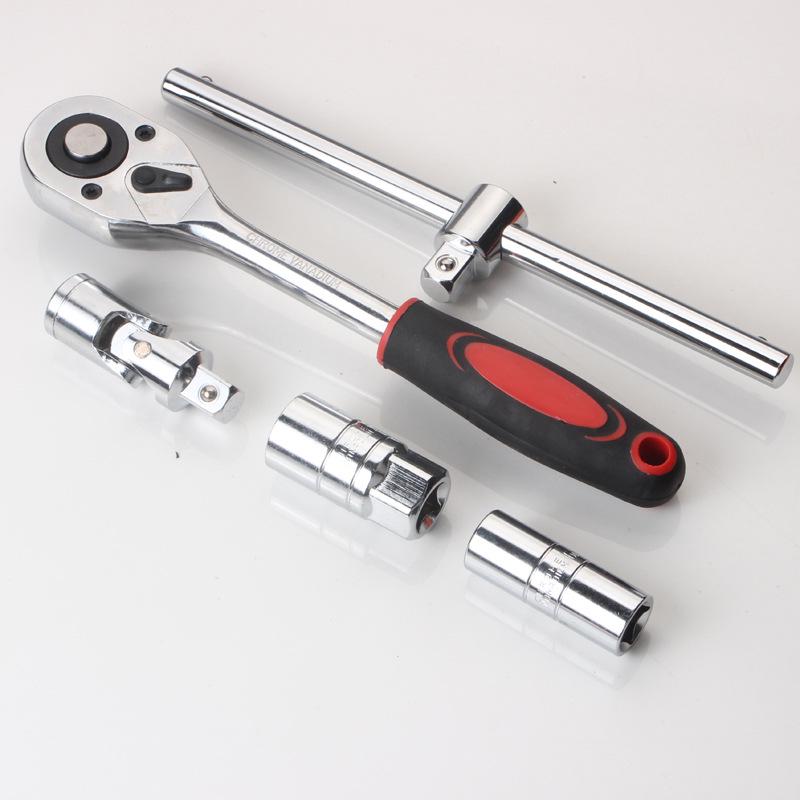37-Piece Comprehensive Auto Repair Tool Set with Socket Wrench
