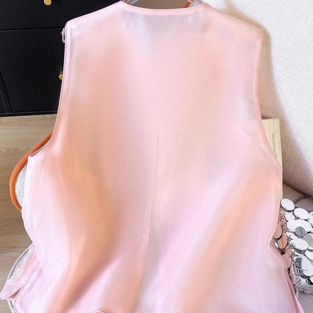 Embroidered vest new style buckle outer wear stacked vest vest thin