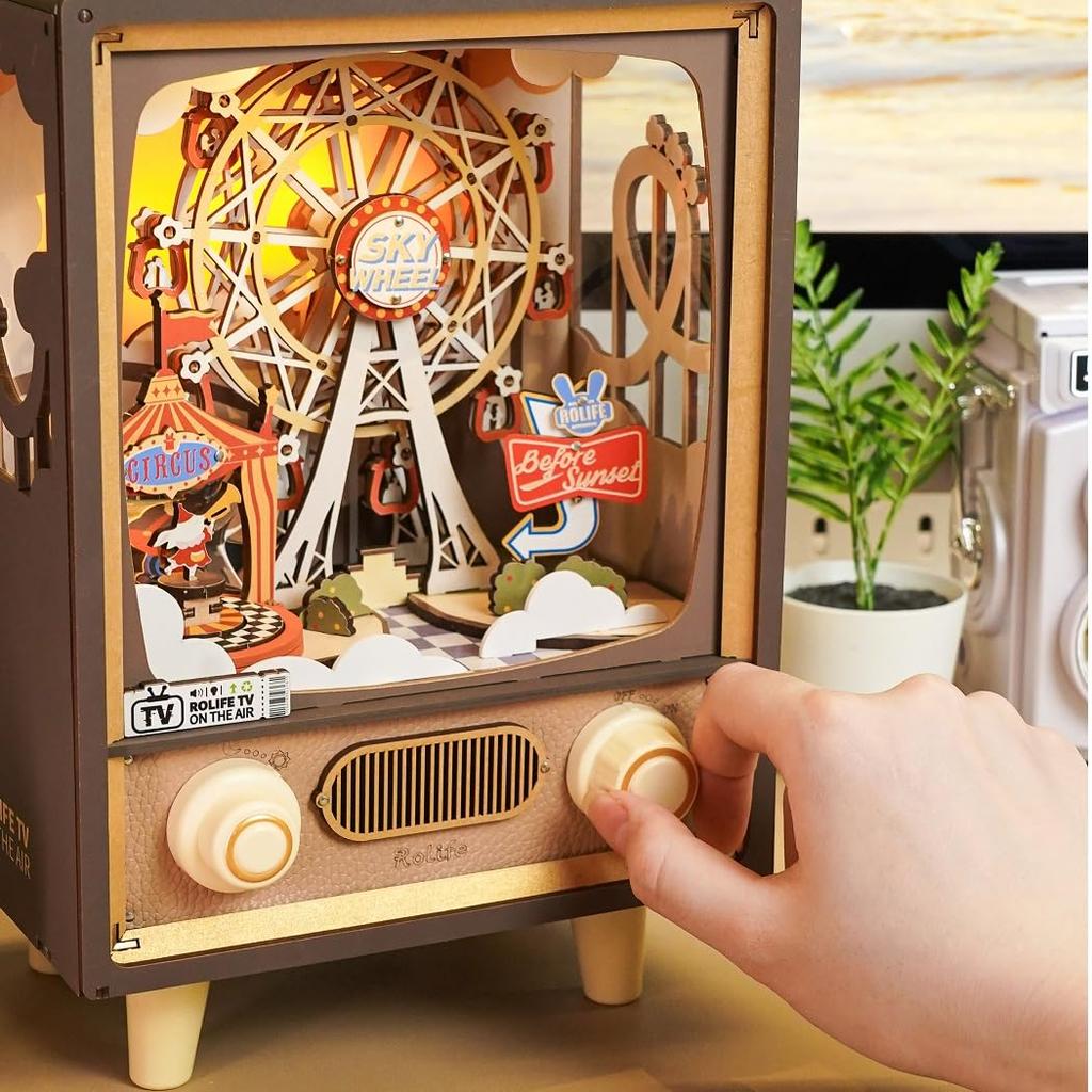 Tsukurun 3D Wood Puzzle Amusement Park Series Music Box Retro TV Instructions desu® (Sunset Park) (Japanese Included)