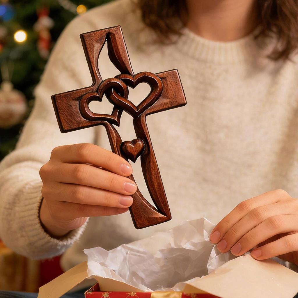 Handgefertigtes Holzkreuz in Herzform, verschlungen, handgeschnitzt, ausgeschnitten, Hochzeitskreuz, Heimdekoration für Paare, Ehepartner