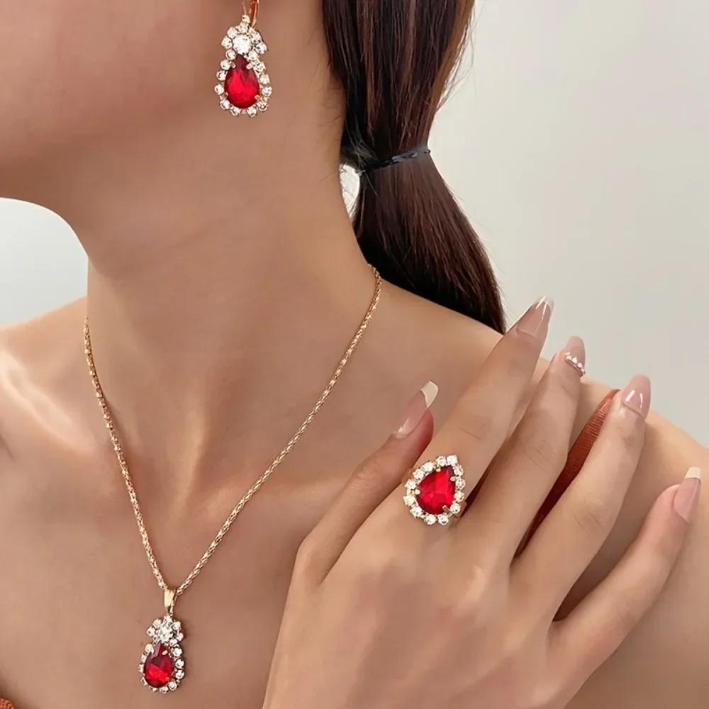 Luxury Heart-Shaped Women - Zinc Alloy, Synthetic Zircons, Perfect for Party, Valentine's Day, and Any Occasion  Zircon Sets