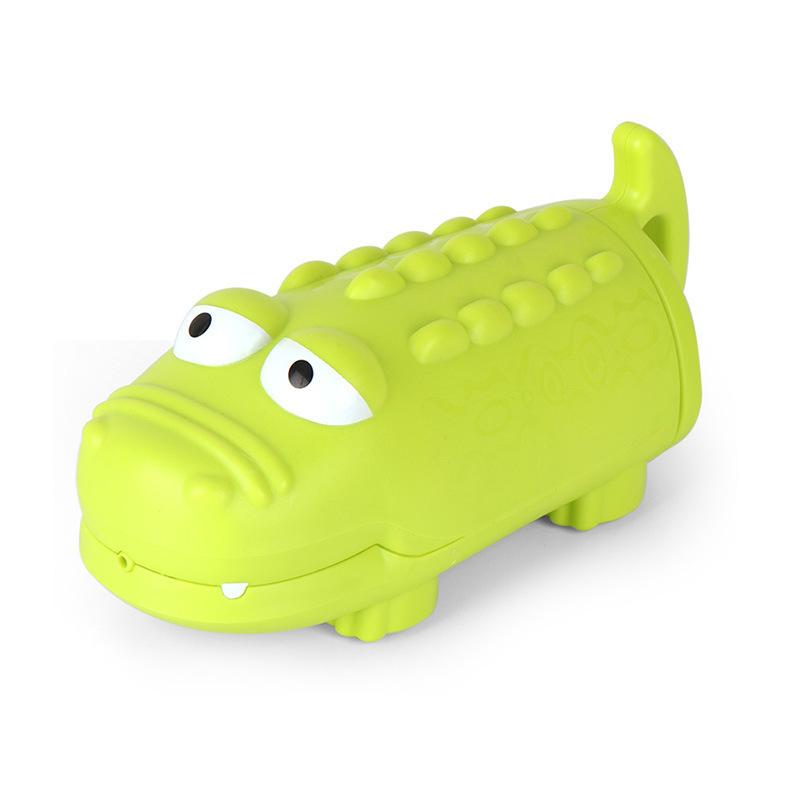 Pull-Out Water Guns Toy Crocodile Shark Piglet Water Gun Safe Kids Beach Swimming Pool Play Summer Toy