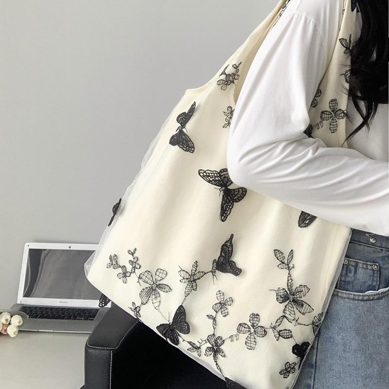 Embroidery Butterfly Leisure Travel Canvas Bag Large Capacity Shoulder Bag