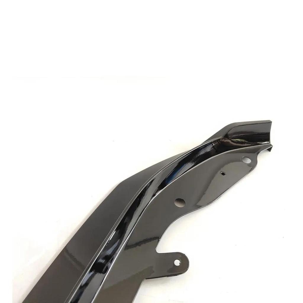 Labio Frontal Decorativo de Fibra de Carbono para BMW Serie 4 G22 M440i 2021