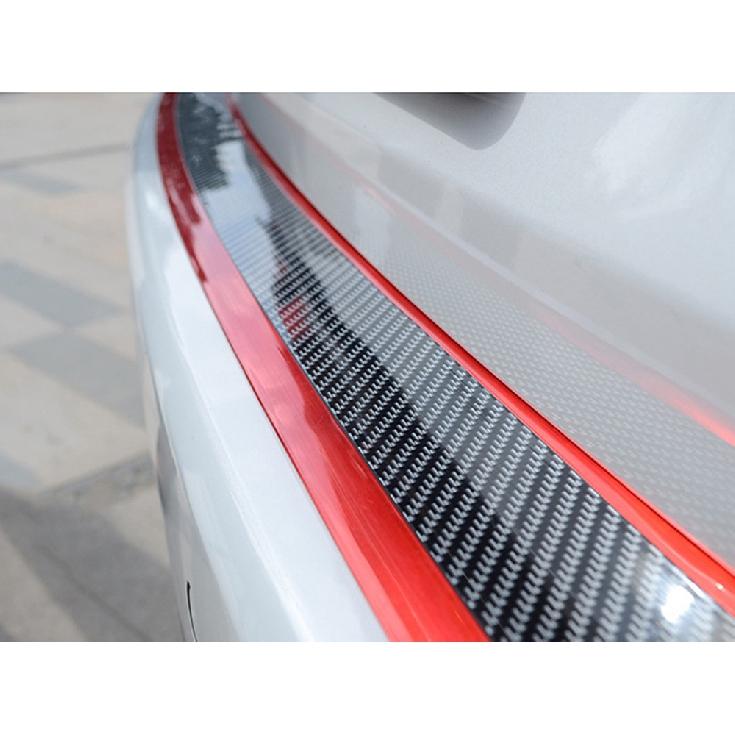 Autocolante pentru stilul mașinii Protector pentru prag de ușă anti zgârieturi Bandă de cauciuc Fibră de carbon Film de protecție pentru prag de mașină