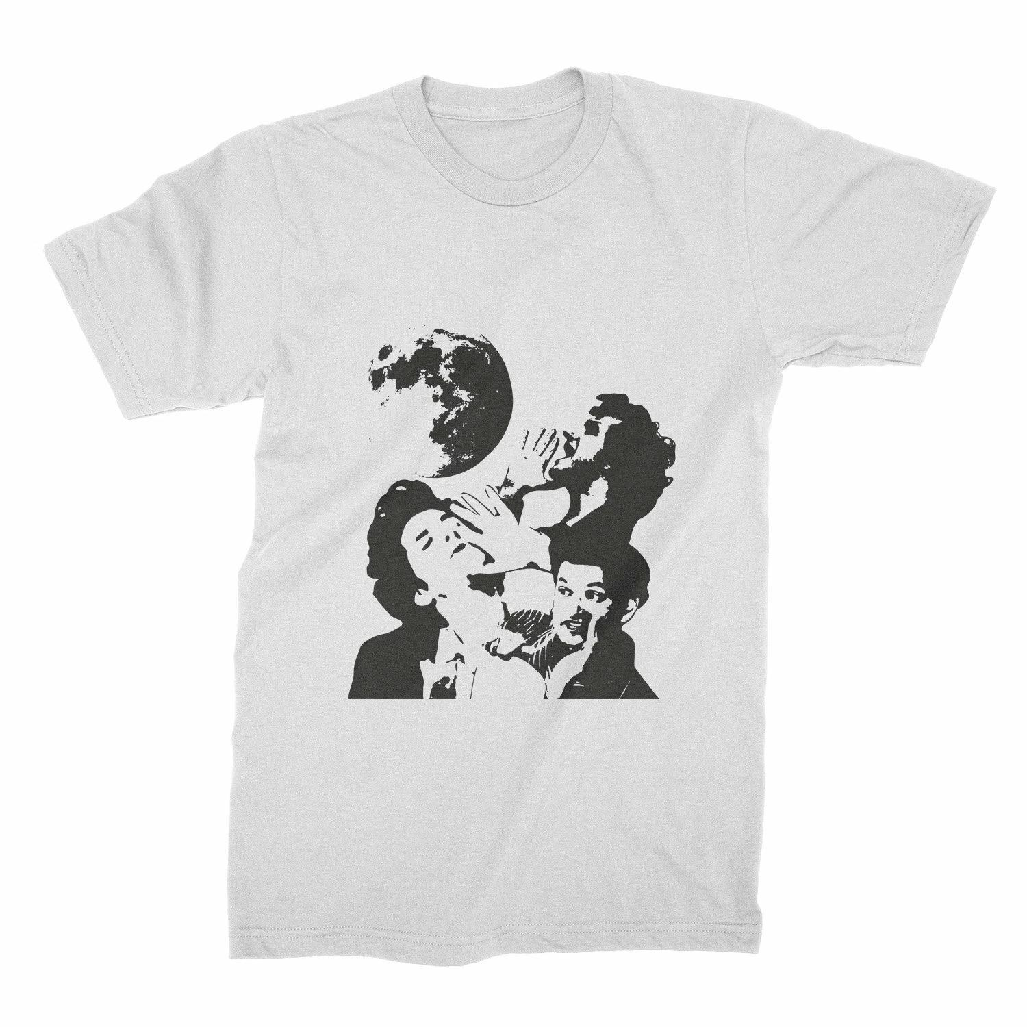 

Three Jean Moon TShirt L