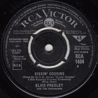 7palcová deska ELVIS PRESLEY, THE JORDANAIRES - Kissin' Cousins RCA1404 RCA Victor 1964 UK Rock Použitá