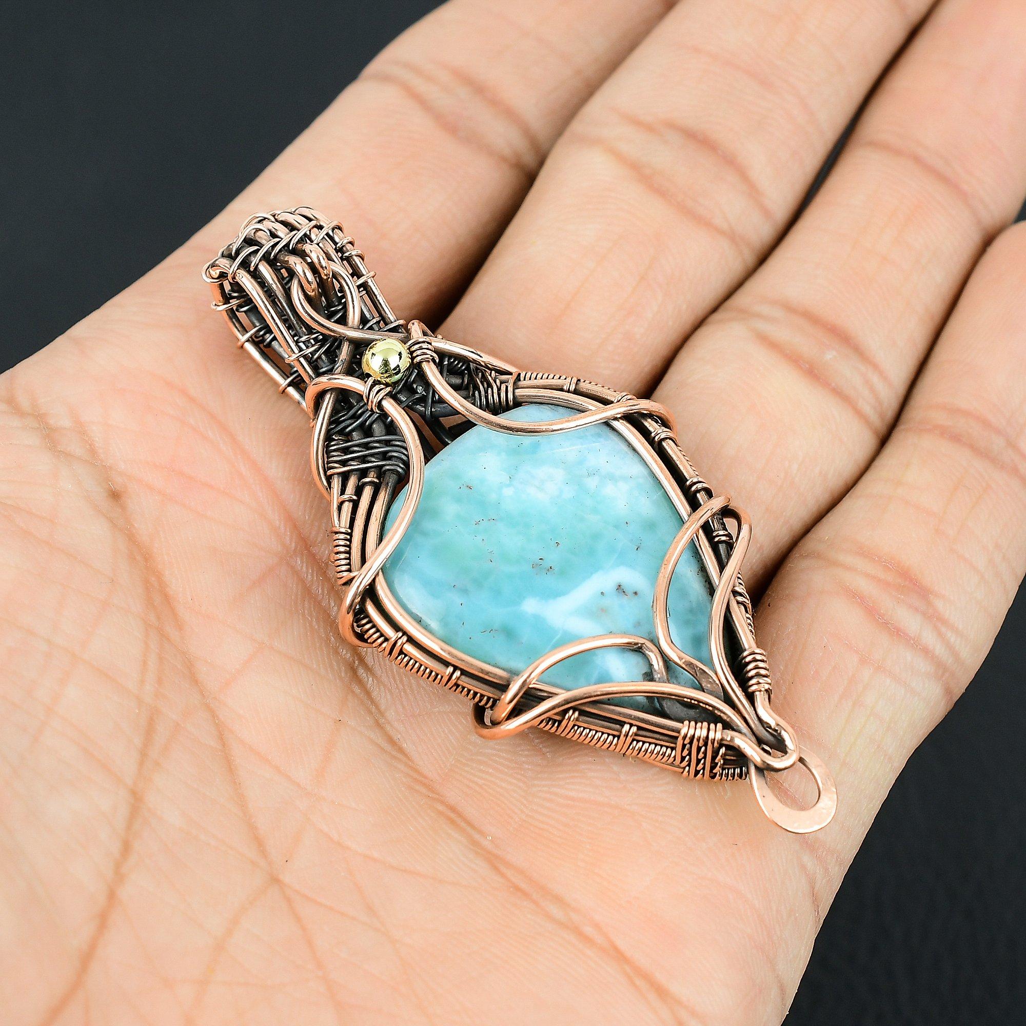 

Ларимар драгоценный камень ручной работы из чистой медной проволоки, завернутый в кулон, ювелирные изделия на День Благодарения 2.56 inches синий