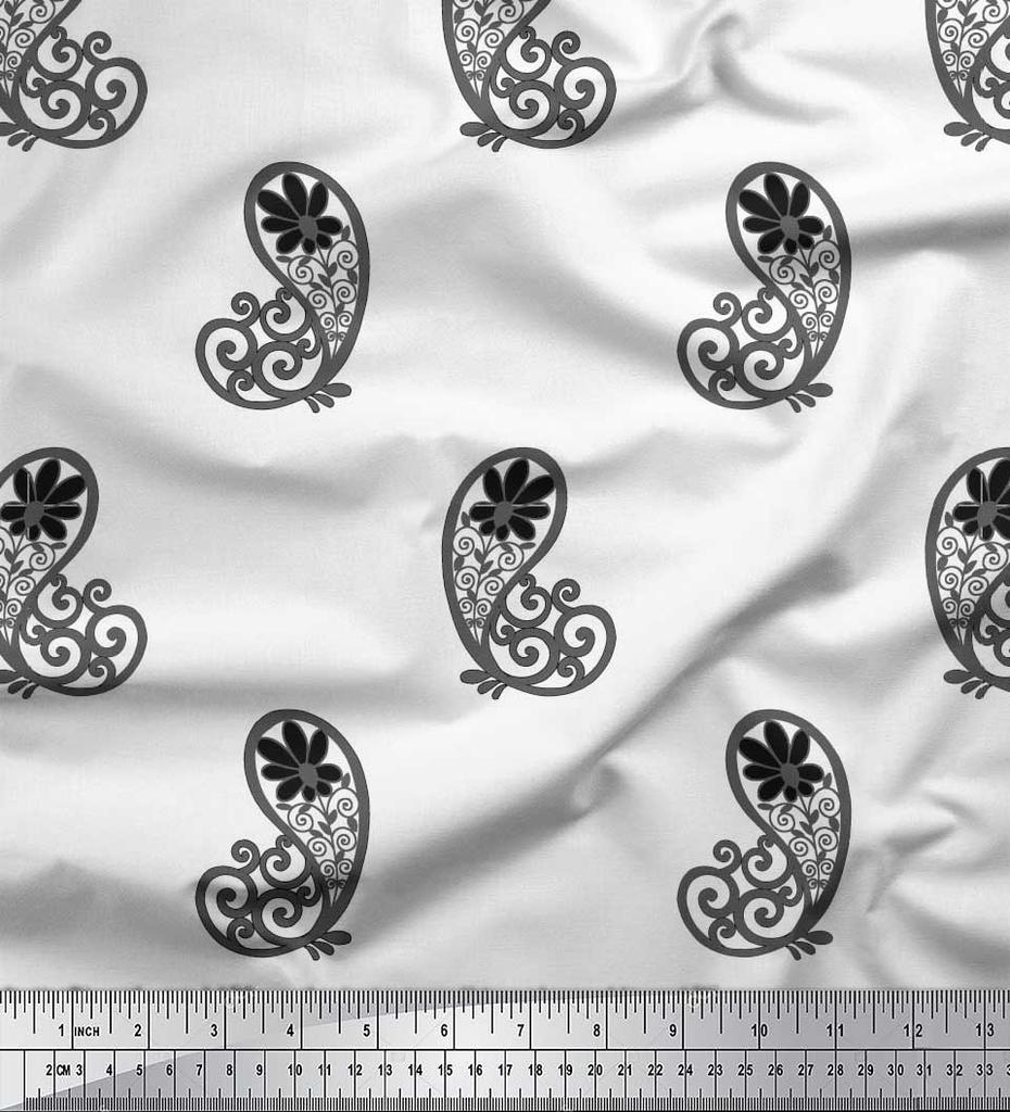 Soimoi Černá japonská krepová saténová tkanina Floral & Paisley Print Fabric v metrech 42 palců