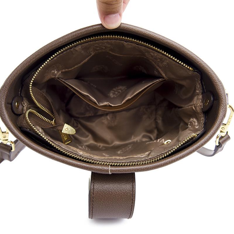 Bucket Bag Women's New Fashionable Large-capacity Messenger Bag Simple and High-end Bucket Bag Printed Commuter Women's Bag