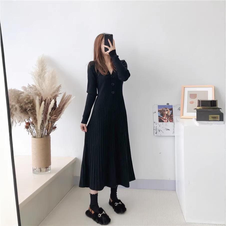 Women's V-Neck A-Line Sweater Dress: Elegant Slimming Knit for Autumn/Winter 2026