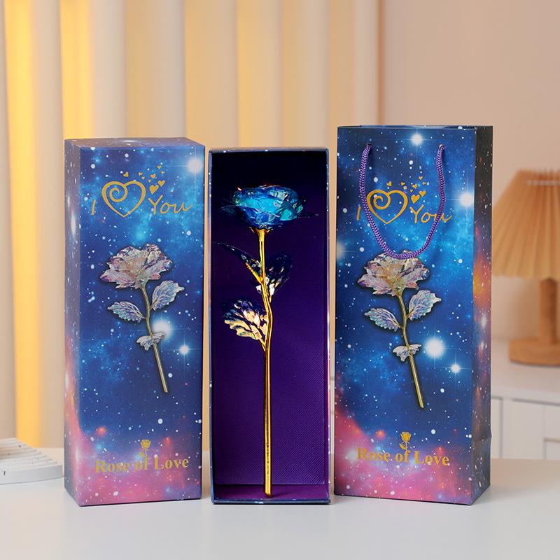 Φωτεινή Ανθοδέσμη με Τριαντάφυλλα από Φύλλο Χρυσού 24Κ: Διατηρημένα Τεχνητά Λουλούδια για την Ημέρα του Αγίου Βαλεντίνου, την Ημέρα της Μητέρας και τα Γενέθλια