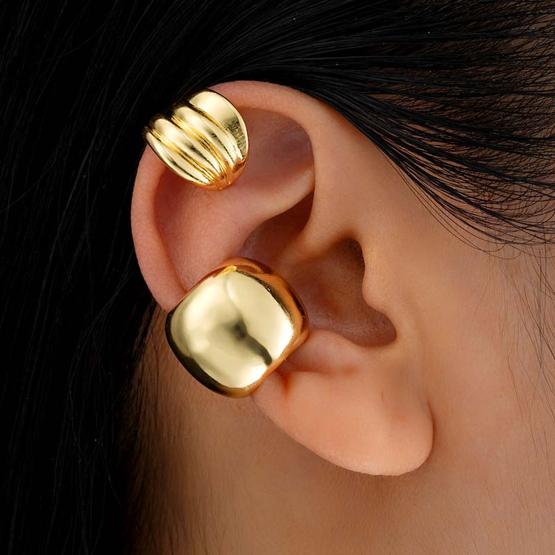 Vintage Gold Color C-Shaped Ear Clip Set for Women Exaggerated Metal Texture Thick Round Circle Ear Cuff Earrings Jewelry Gifts