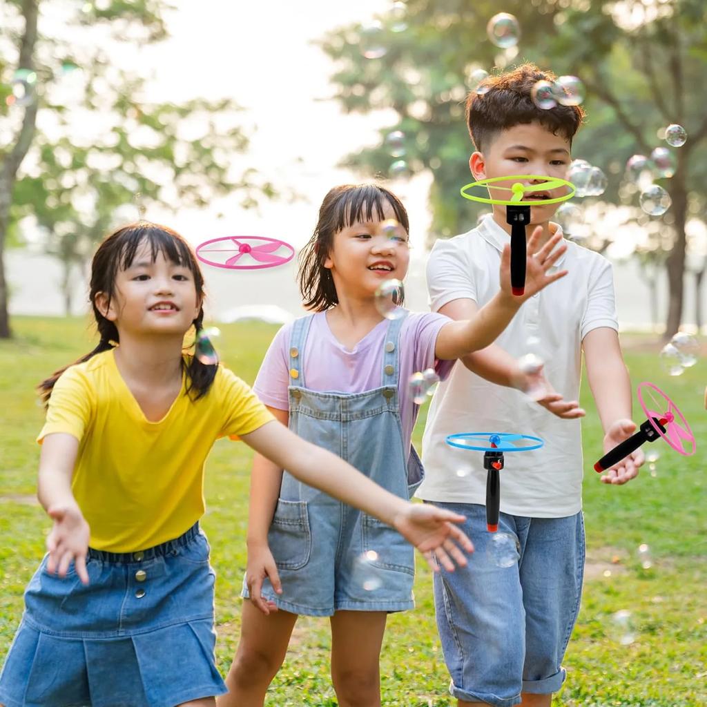 Çocuk Spor Çekme İpli Tabak Oyuncakları Çocuklar İçin Dış Mekan Eğlencesi Dönen Uçan Helikopter Hediye Parklar Plaj İçin İşlemeli Oyuncak