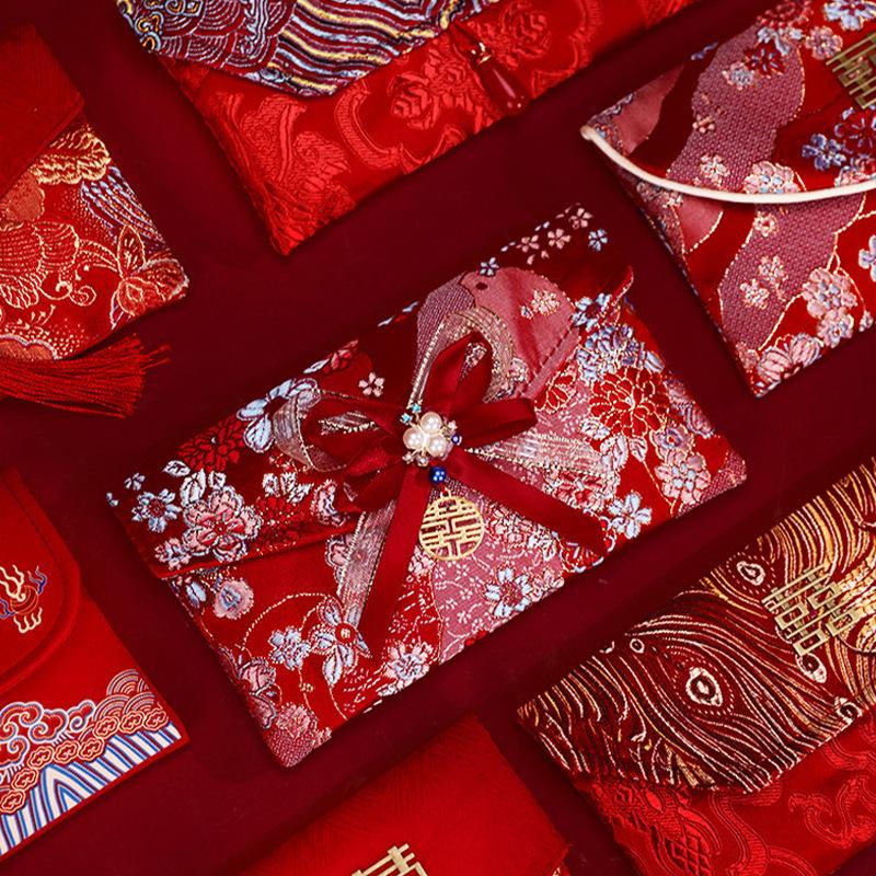 High-End Chinese Wedding Red Envelope Bag for 10,000 Yuan, New Style Cloth Art Design, Perfect for Parents' Address Change Gift