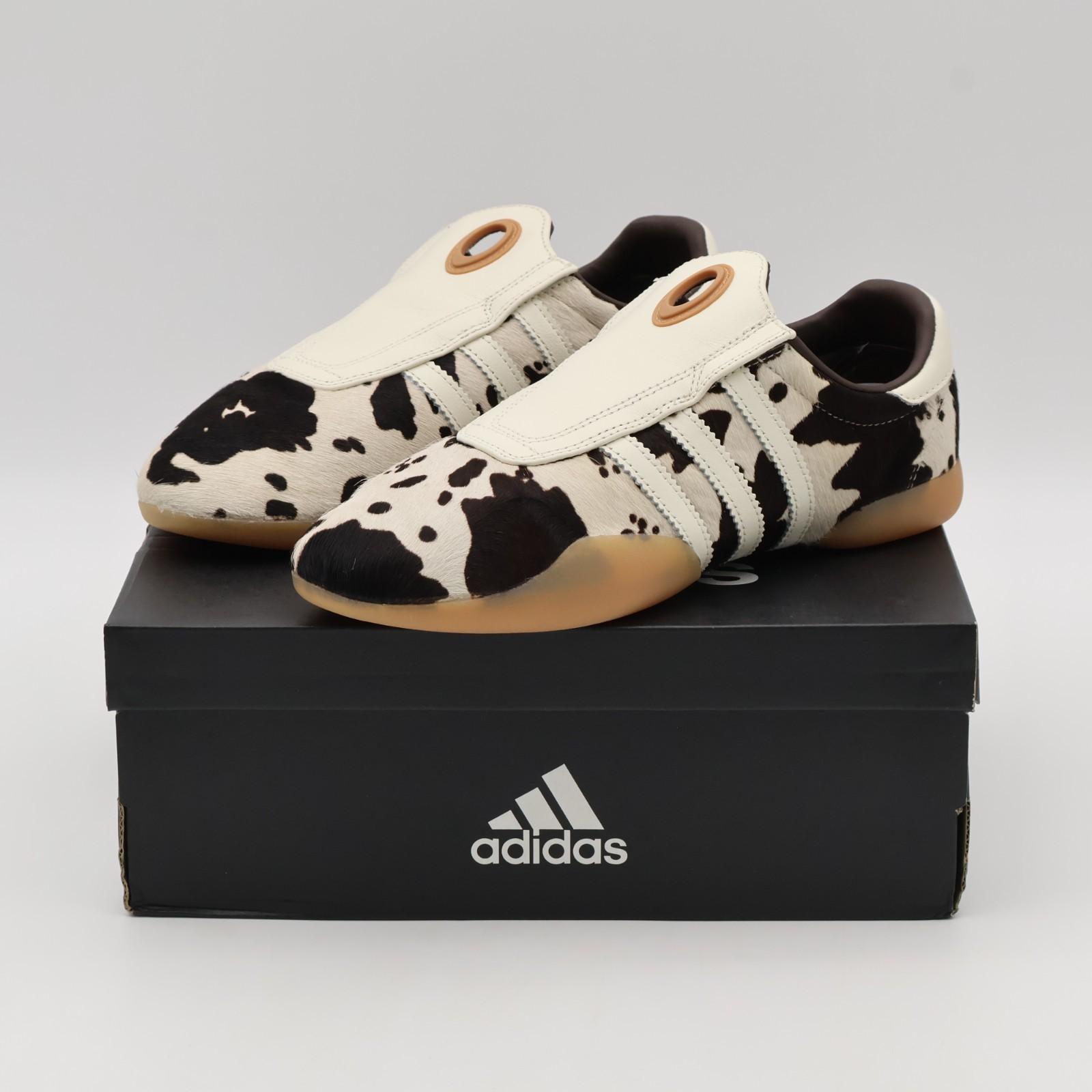 JS0297 adidas Originals Taekwondo MEI Off White Supplier Color Gum (Women s) 7W