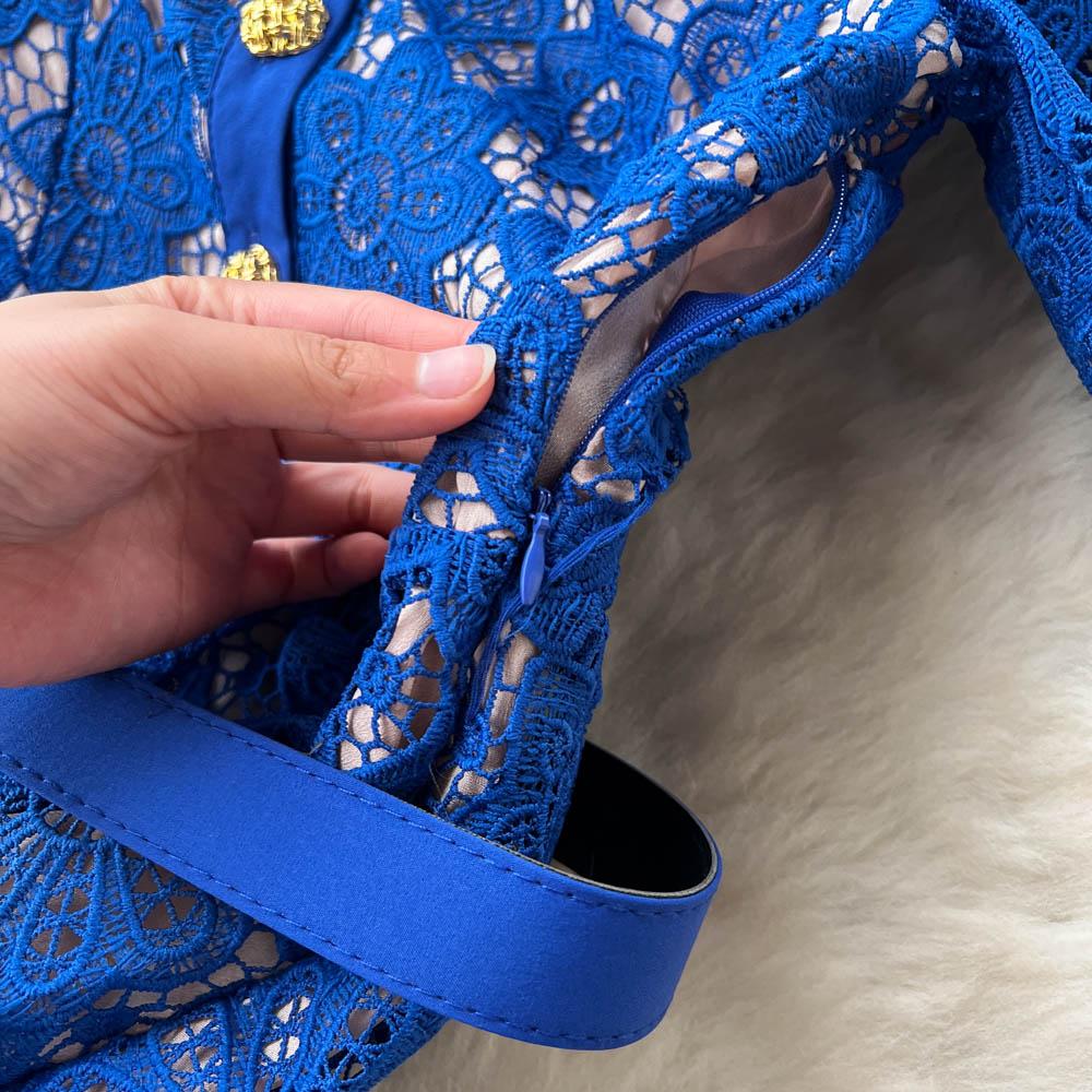Femmes piste concepteur de luxe dentelle robes de soirée Vintage revers à manches courtes ceinture robe d'été boutons d'or évider a-ligne Robes Femme