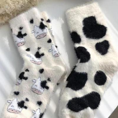 2 Pairs Cow Patterned Women Plush Socks Fashionable Versatile Lining Thick Cute Home Insulation Soft Comfortable Midsole Socks
