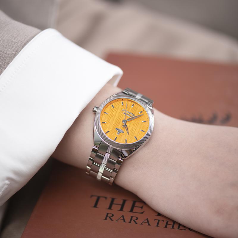 Vivienne Westwood Quartz Watch Stainless Steel Band Orange Dial 50m Water Resistant Women watches DWVV281TNSL-DW