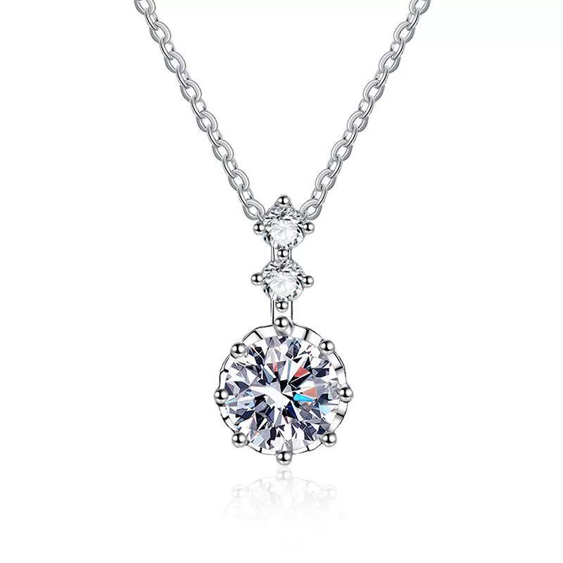 Sterling Silver Simulated Moissanite Snowflake Pendant Necklace for Women - Elegant Fashion Jewelry