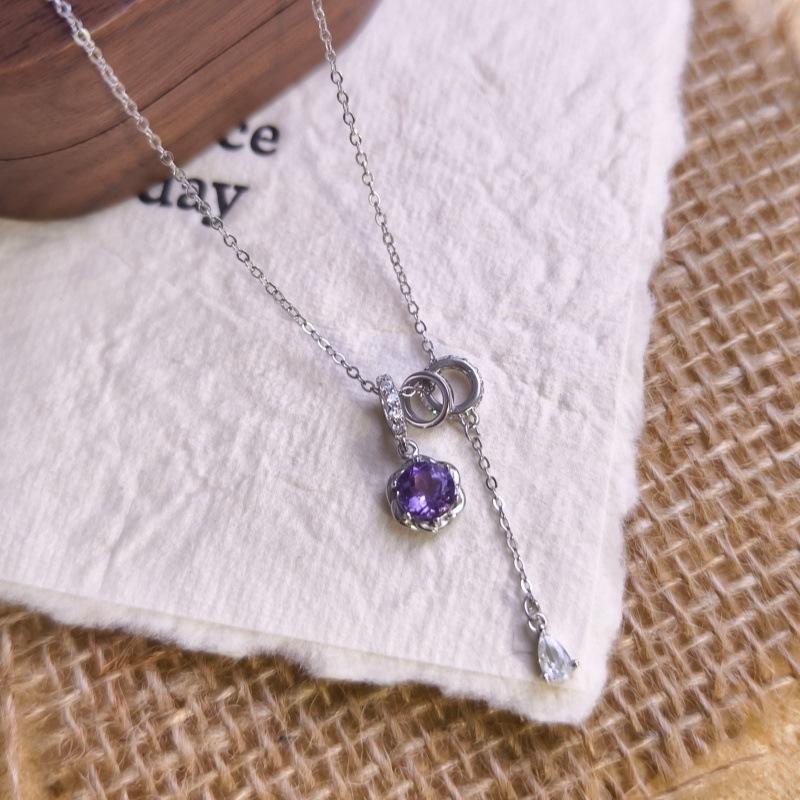 

Creative Fresh Style S925 Sterling Silver Necklace Natural Garnet Crystal Niche Exquisite Clavicle Chain 925 silver