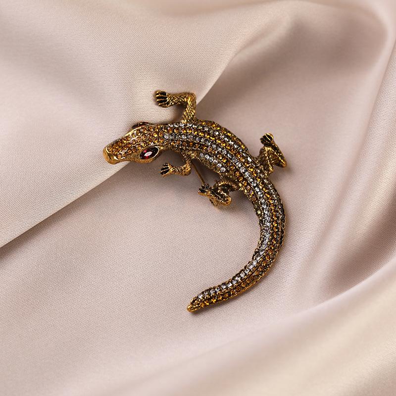 

Брошь-крокодил, Высокий класс, Легкая роскошь, Универсальная булавка, Аксессуар из сплава, Модная брошь, инкрустированная бриллиантами 691#