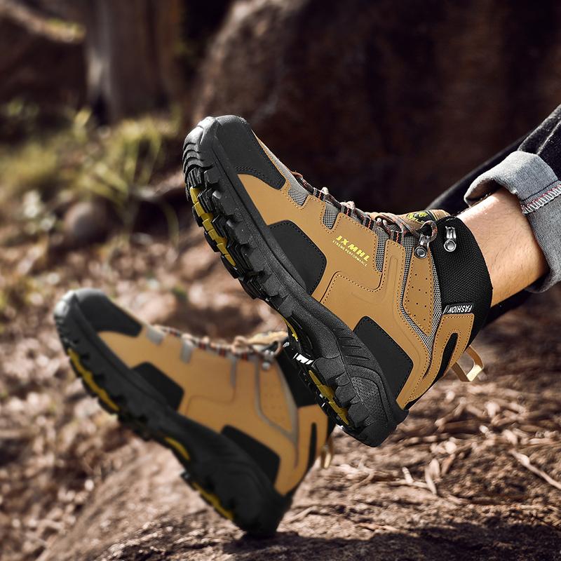 New High-top Hiking Shoes for Men Outdoor Hiking Shoes for Women Breathable Non-slip Desert Boots for Mountain Climbing