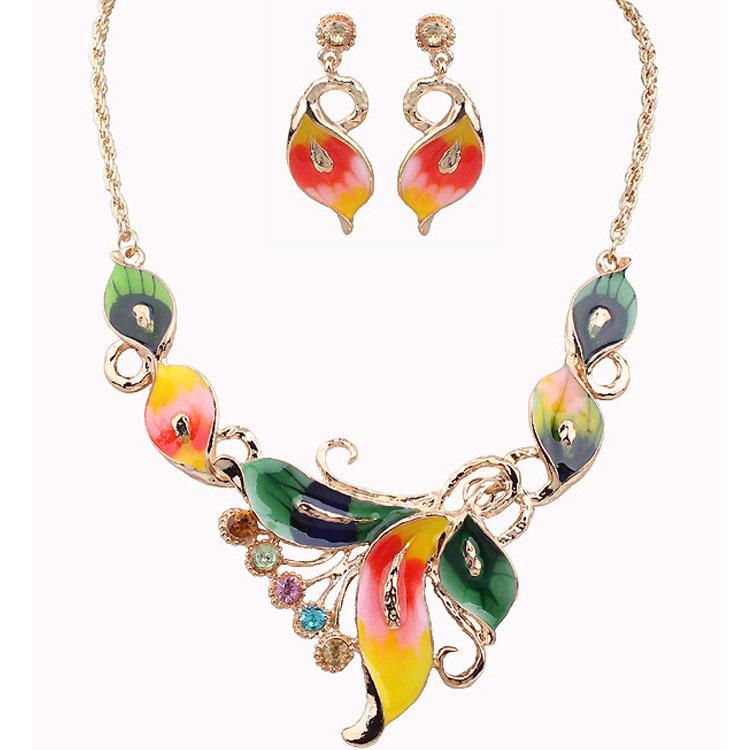 

Горячая Распродажа Сплав Капля Бабочка Ожерелье Серьги Набор, Стильная Личность Изысканные Аксессуары Подарок разноцветный