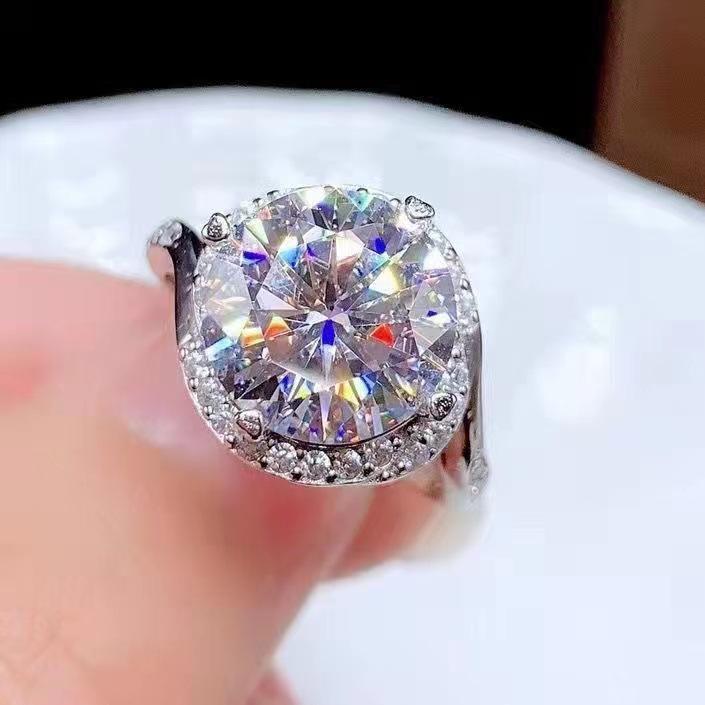 Classic 8-Carat VVS Clarity Moissanite Ring, Eight Hearts and Arrows Cut, Set In Silver