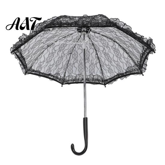 Vintage Style Sunshade Gothic Lace Umbrella, Black Bridal Parasol for Halloween UV Resistant Umbrella Witch Cosplay, Wedding Decoration, Stage