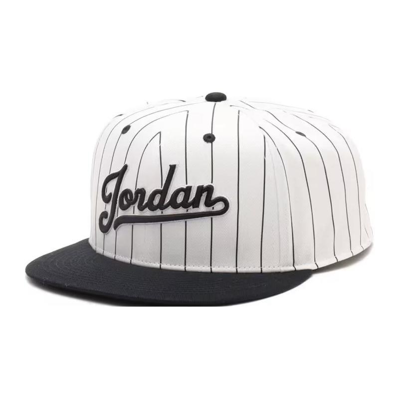 

Nike Cotton Baseball Caps Unisex White Casual FV5299-100 S/M белый