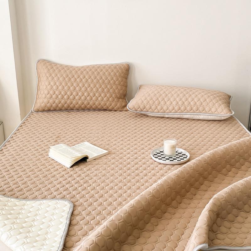 Summer Latex Cool Mat Soft Mat Bed Sheet Baby Washable Student Dormitory Single And Double Mattress Cover