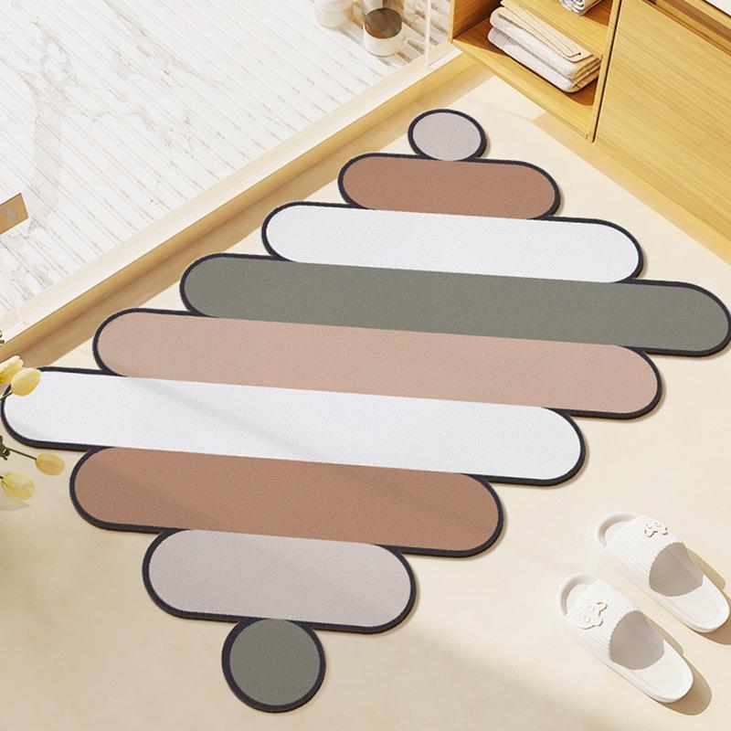 Quick-Dry, Non-Slip Absorbent Bathroom Mat - Customizable & Easy to Clean.