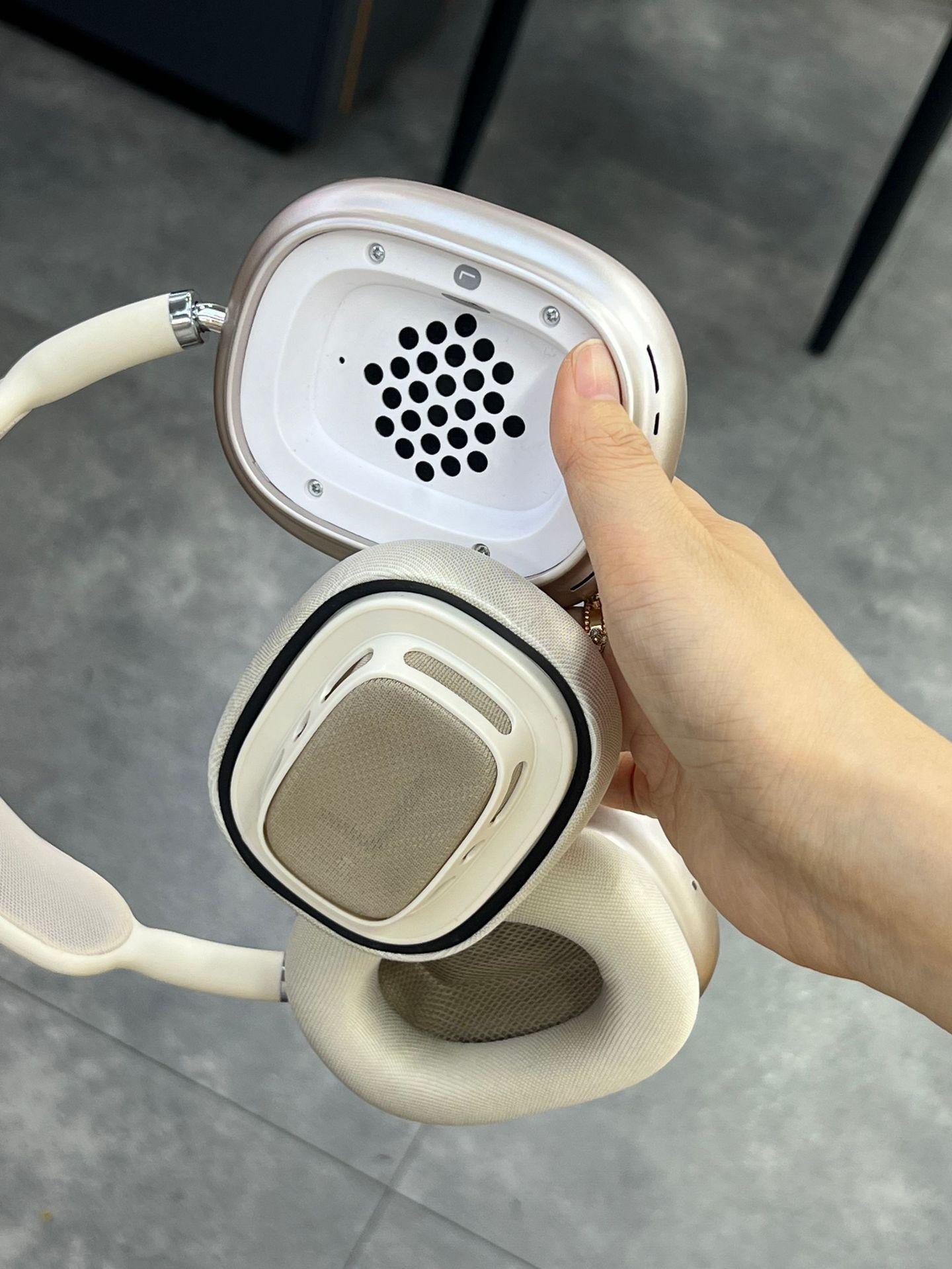

JYL TS On-ear Bluetooth Headphones M208 Magnetic Design Compact Wireless Stylish британський гонщик зелений колір