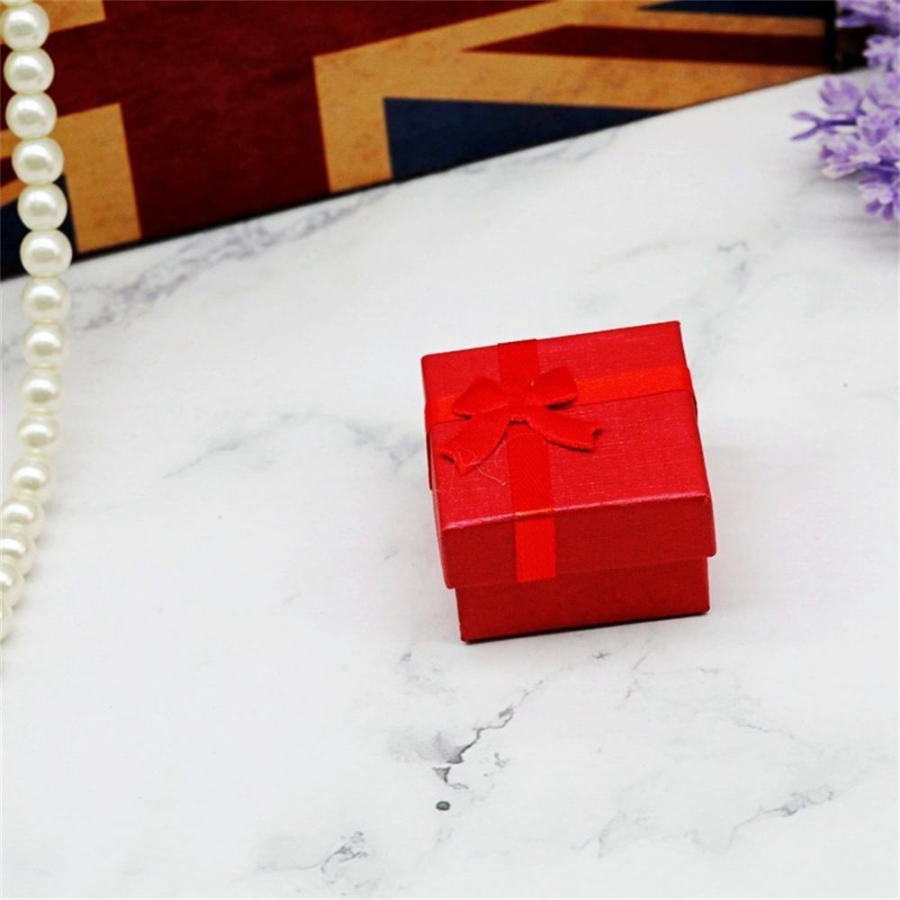 

Шкатулка для ювелирных изделий Модная квадратная картонная домашняя коробка для хранения колец Закаленная перламутровая коробка для колец Влагостойкая 4×4×2,5 см Коробки для хранения Чехол