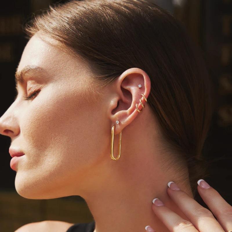 Geometric Oval U-Shaped Ear Buckle Light Luxury Fashion Earrings Simple Temperament Fashion Commuting Must Enter Earrings
