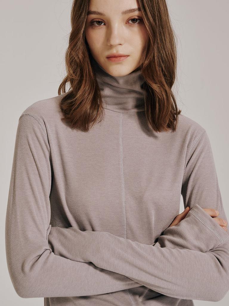 NOUVE Stitch Turtleneck Warmer T-Shirt - Mocha
