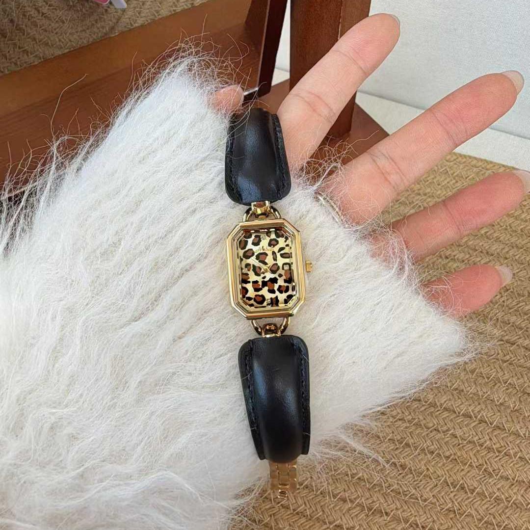 Leopard Print Half Bracelet Bracelet Watch Antique Square Small Dial Fashion