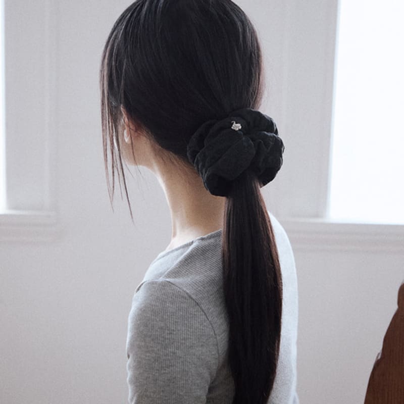 

GOCORI Flora Скранчи - Черные скранчи #ERROR!