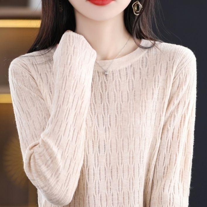 Fashionable Round-neck Knitted Sweater for Women In Autumn and Winter Thin Cut-out Sweater Loose Long-sleeved Pullover