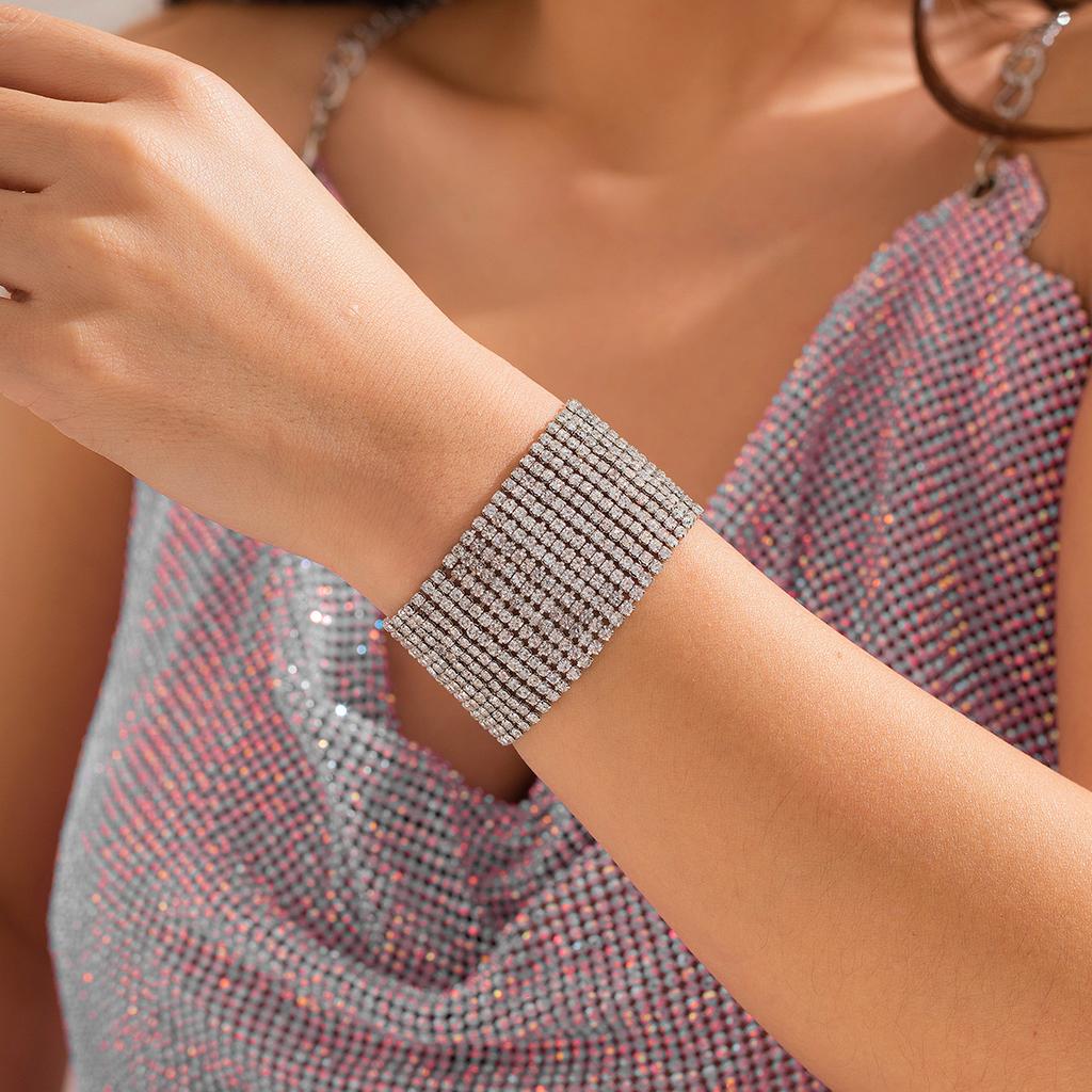 Bracciale Esagerato Flash Diamante Bracciale Largo, Catena Artigli Metallici Riga Diamante Luce Lusso Vento Freddo Gioielli per Mano Donna