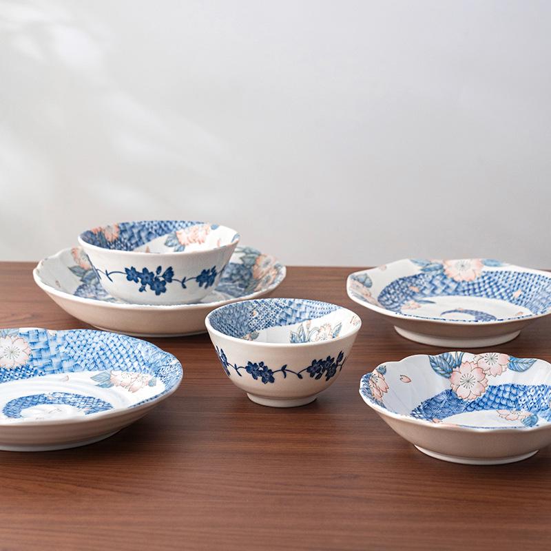 Japanese Mino Ware Ceramic Tableware Set: Creative Underglaze Fruit Plate, Noodle Bowl, and Rice Dish.