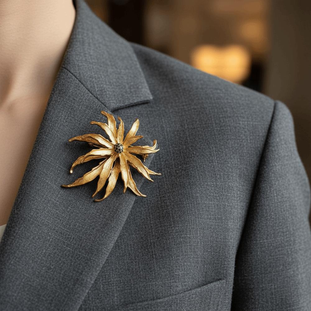 Banquet Chrysanthemum Brooch Vintage Formal Events Luxury Flower Zircon Pin Weddings Corsage Ornament Metal Flower Brooch Suit