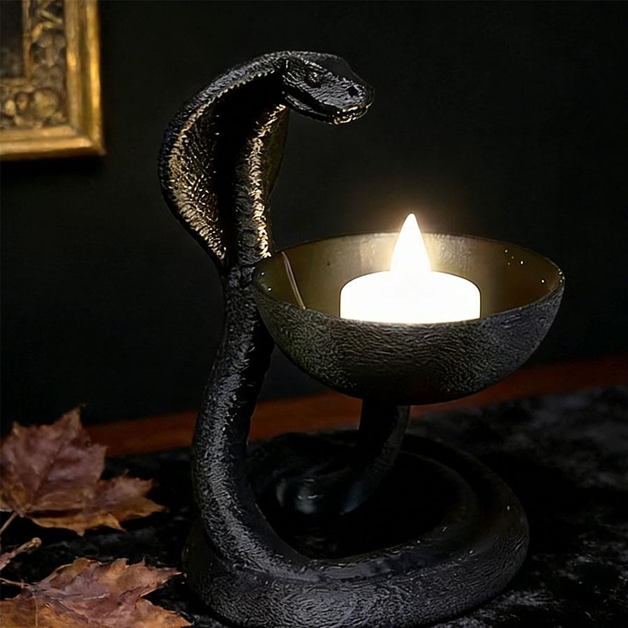 1 PC Gothic Cobra Candlestick, Dark Mysterious Desktop Decoration for Gothic Style Home & Table Ornament