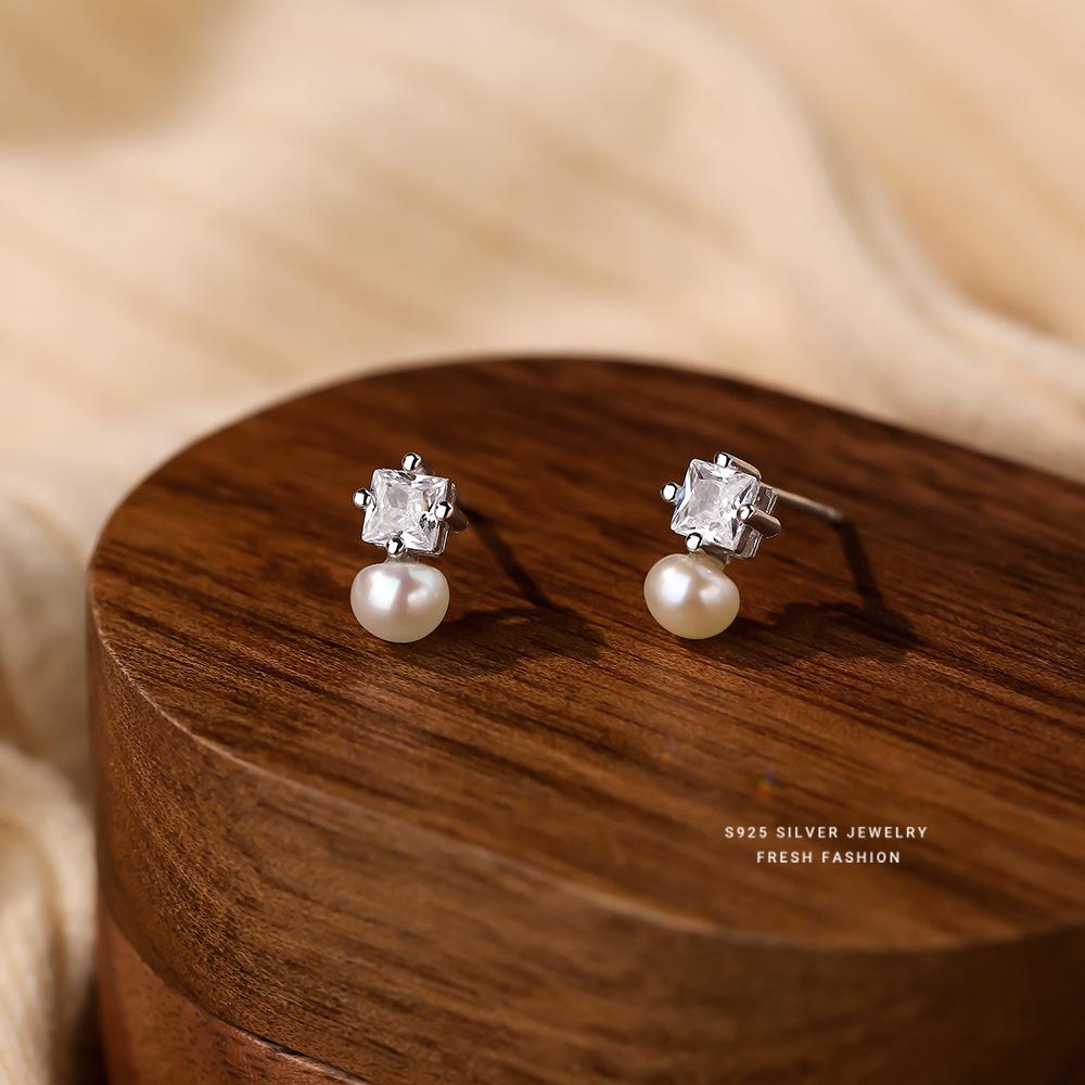 Real 925 Sterling Silver Freshwater Pearl Zircon Stud Earring Gift for Women Party Fine Jewelry Gift