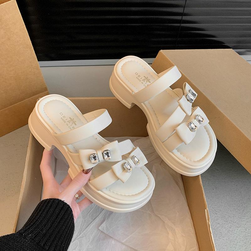 

Daily casual flower rhinestone outer wear cool slippers female summer fairy versatile one-word drag 40 бежевий