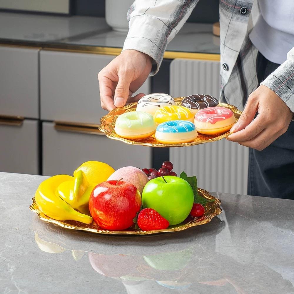 Flower Shape Design Metal Cake Tray With Exquisite Circle Plate Engraving Flower Golden Food Fruit Tray Party Wedding Decoration