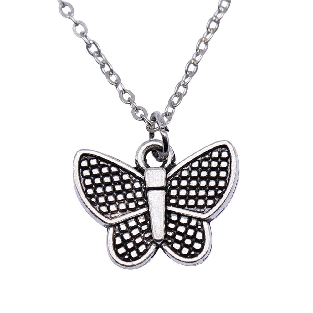 Dragonfly Pendant Necklace Insect Nature Inspired Delicate Jewelry 40cm Short Chain