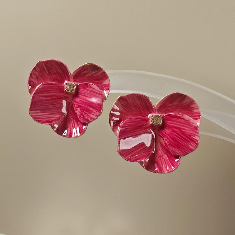 Vintage Color Flower Petal Earrings Luxury Women Travel Seaside Wearable Jewelry Girls Photo Props Fashion Elegent 3D Earring